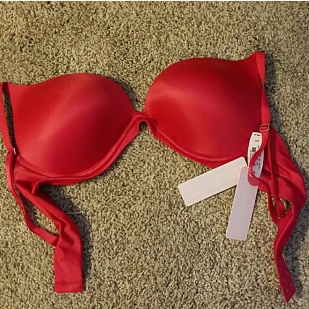 Biofit Push-Up Bra - Rhinestone detail.